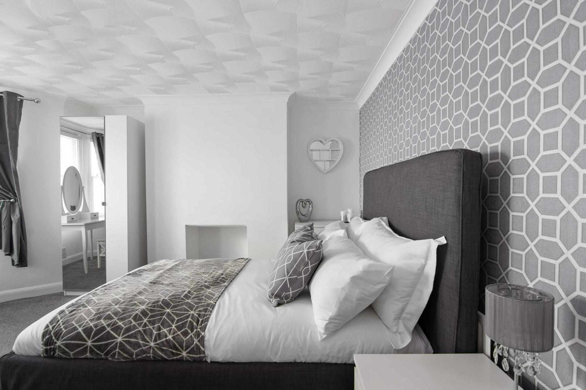The Roost Group - Stylish Apartments グレーブゼンド 部屋 写真